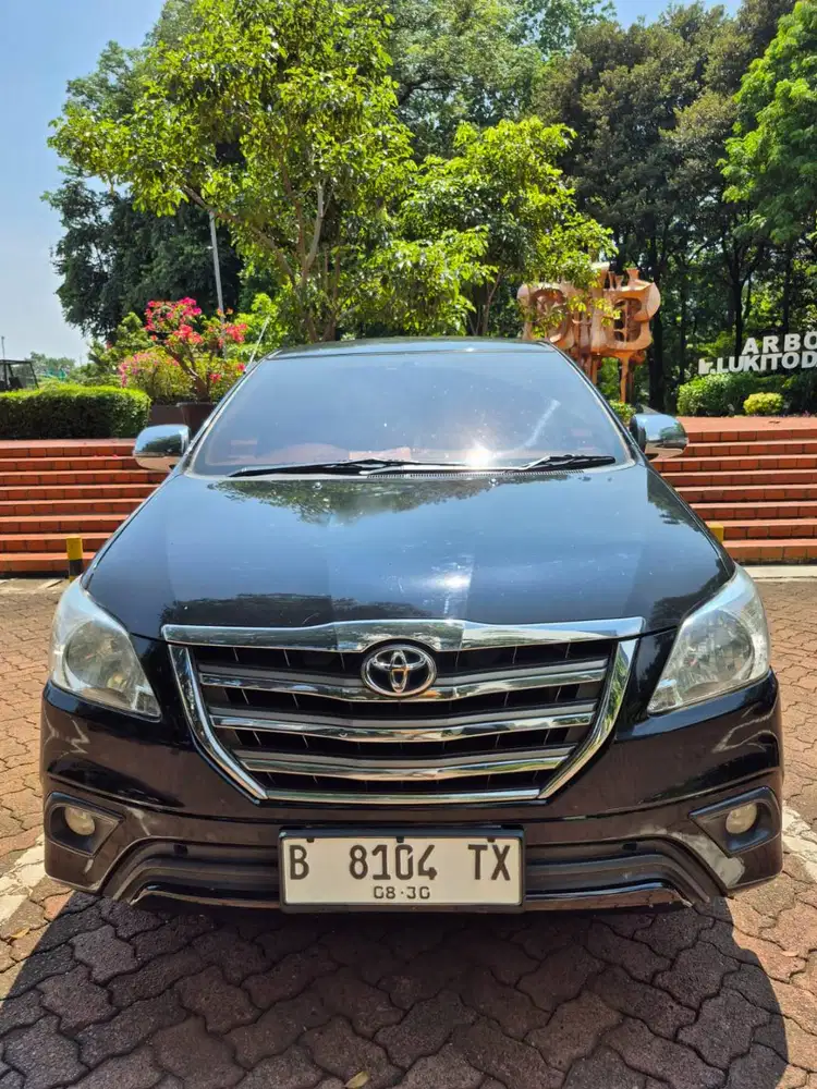 Kijang Innova Bensin 2.0 type G Bensin Matic Tahun 2015