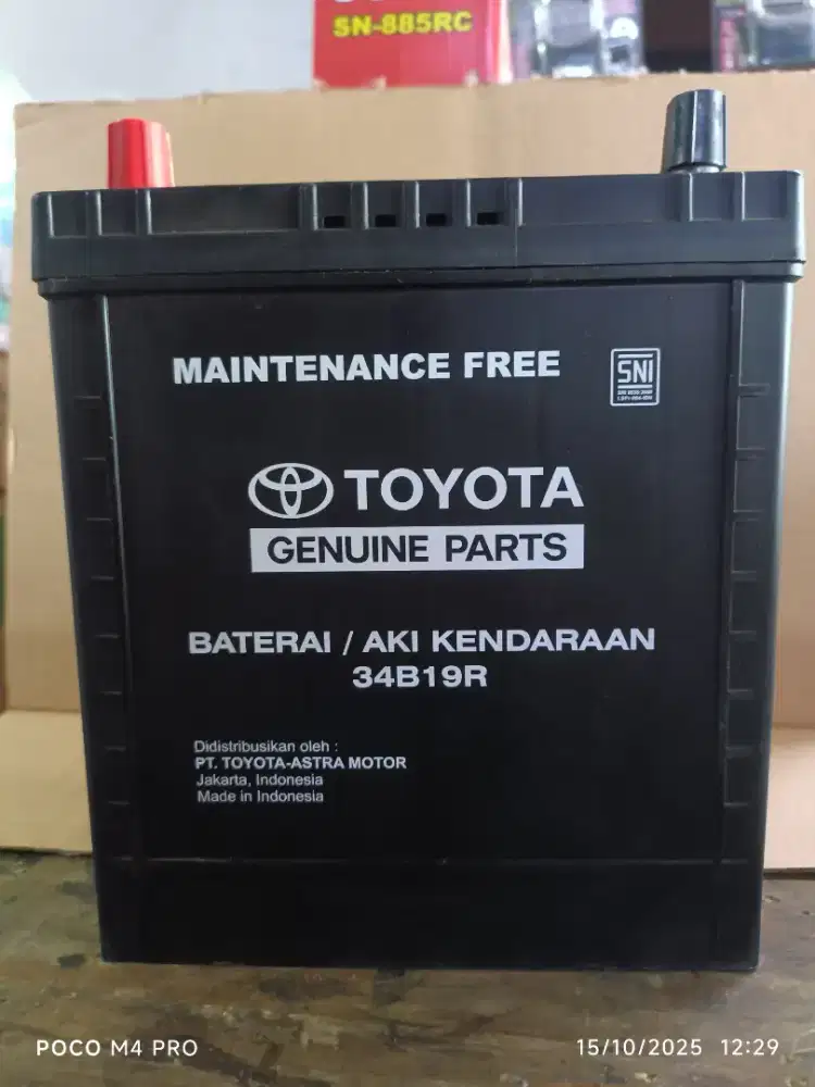 Baterai aki mobil