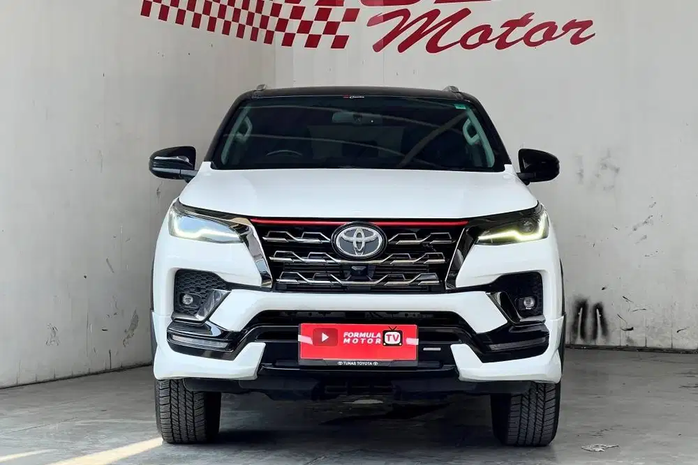 Toyota Fortuner VRZ TRD AT 2021 Putih