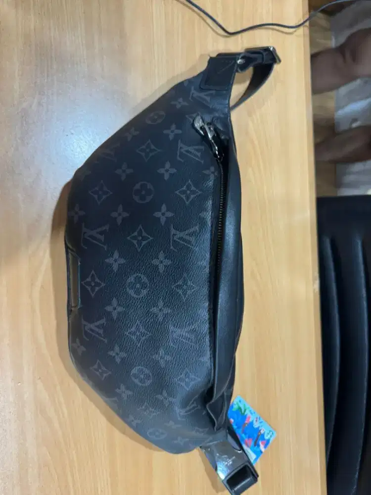 Louis Vuitton Bumbag Monogram Eclipse – LIKE NEW