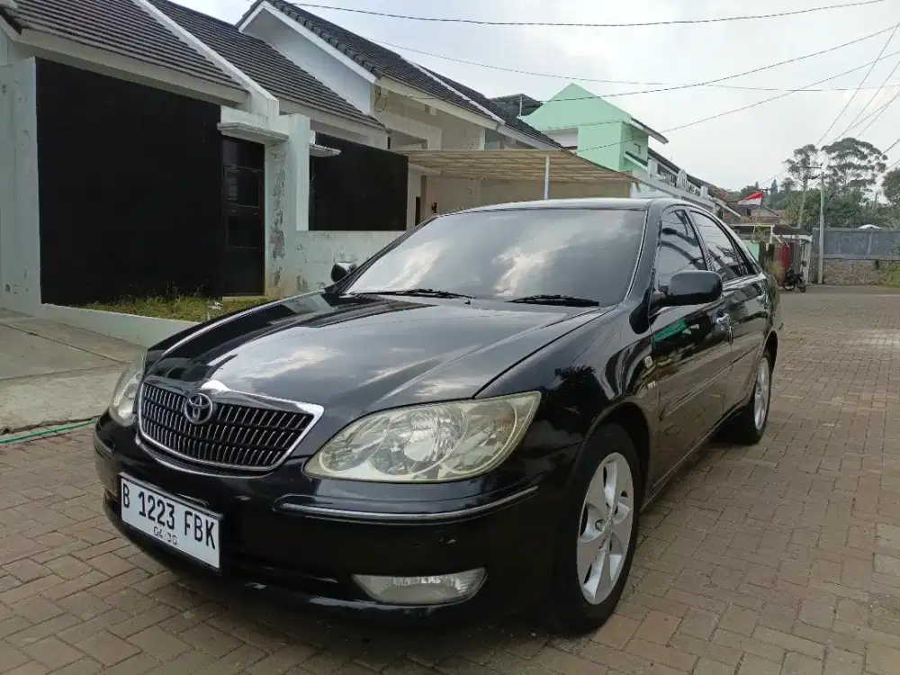 Camry G 2.4 A/T 2005 Istimewa