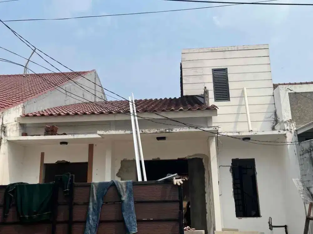 di Sewakan rumah baru selesai Renov dan Luas di Cinere!
