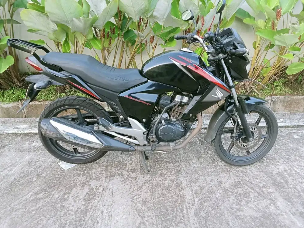 Honda New Megapro thn. 2013, pajak/plat panjang, terawat
