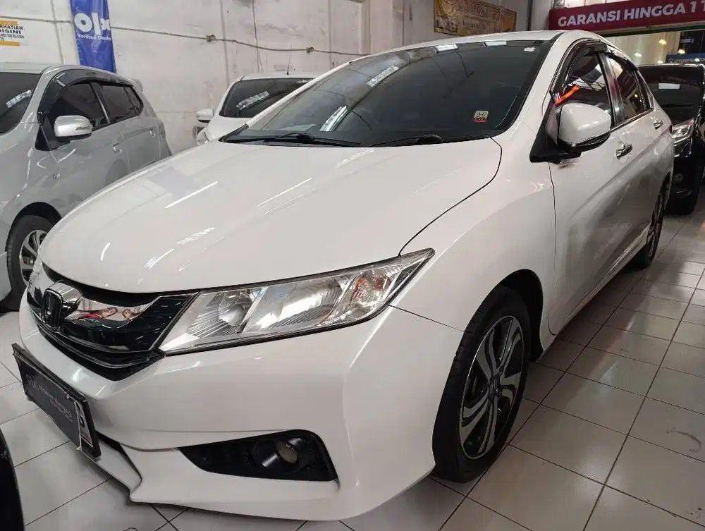 HONDA 2015 CITY E 1.5 MT PUTIH MEWAH OTOMART
286 KENJERAN