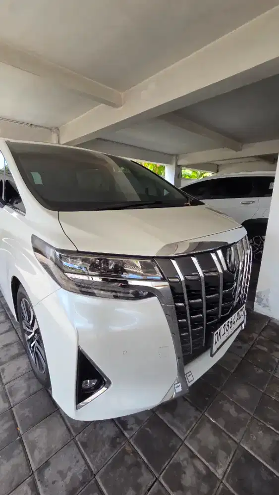 Alphard 2.4 G 2018 plat DK Bali ban baru