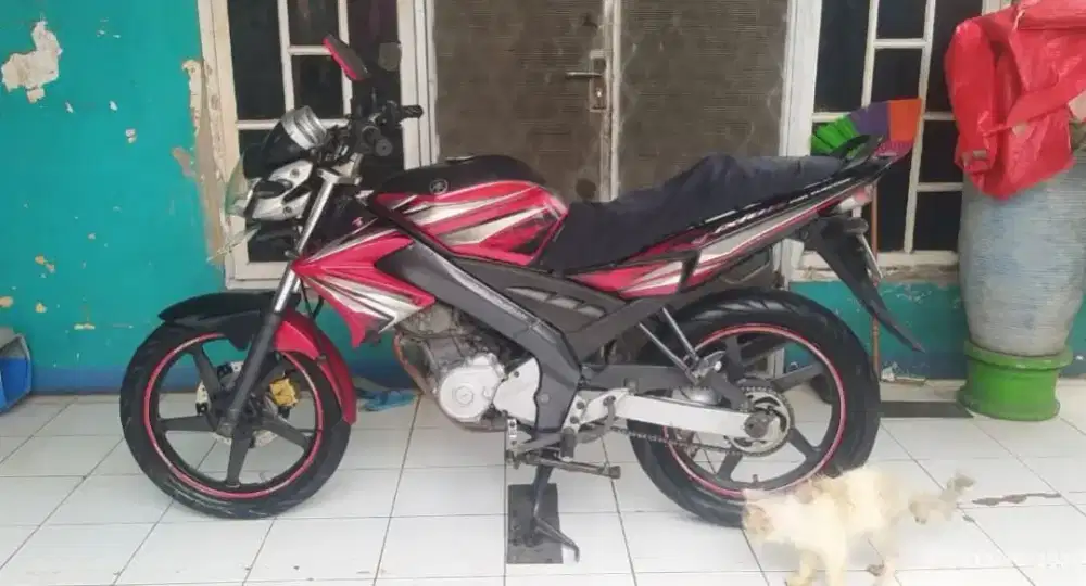 Motor Yamaha Vixion old tahun 2012 pajak hidup