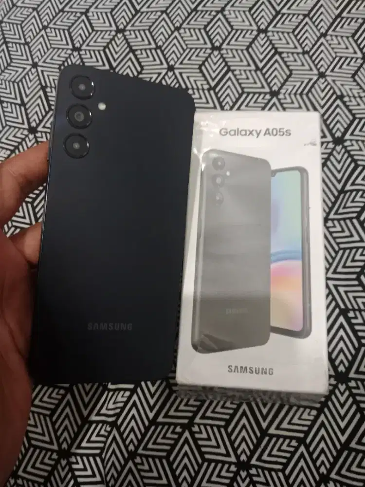 Samsung A05s ram 6/128 fullset mulus garansi sisa 2 bulan lagi