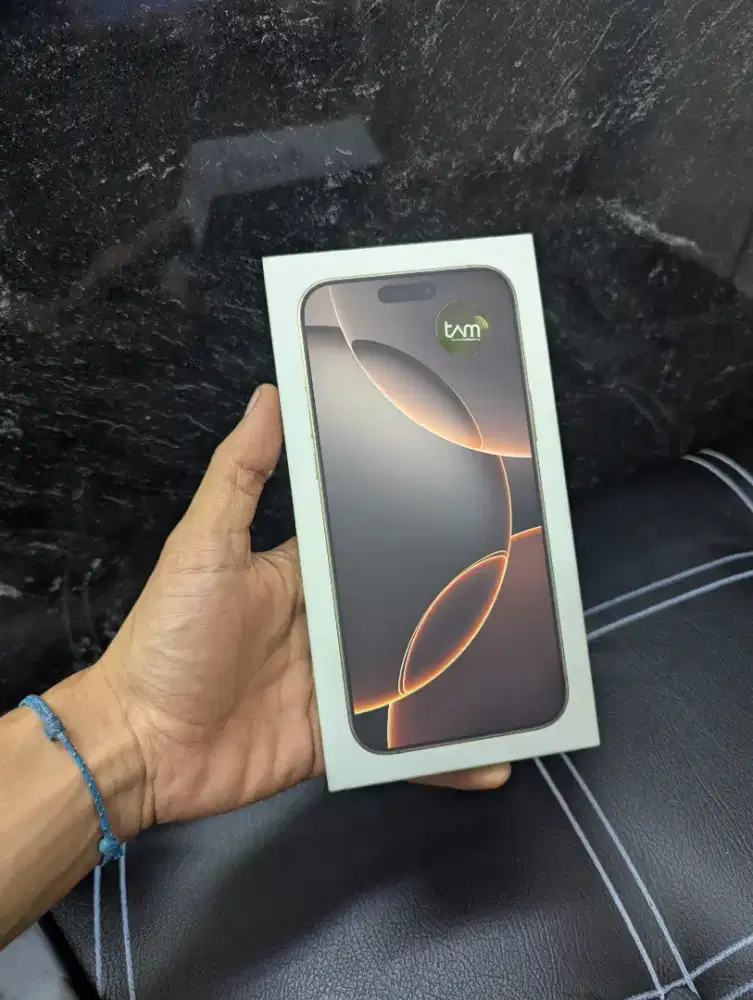 IPHONE 16 PRO MAX 256 NEWW SEGEL