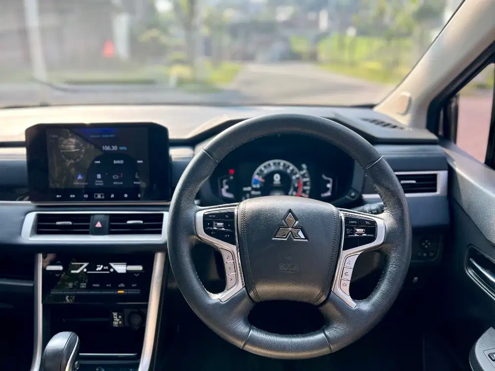 JUAL CEPAT ALL NEW Xpander Cross 2023 Matic Tipe Tertinggi.