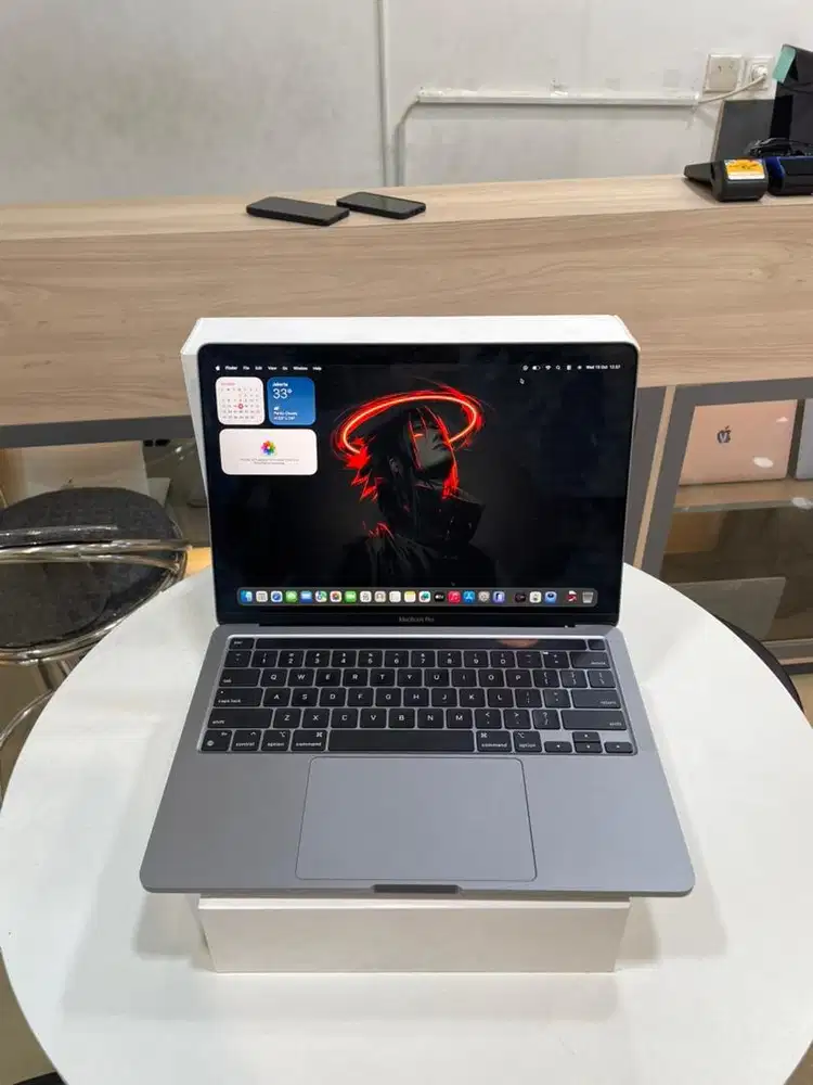 MacBook Pro M2 2022 8/256GB Fullset