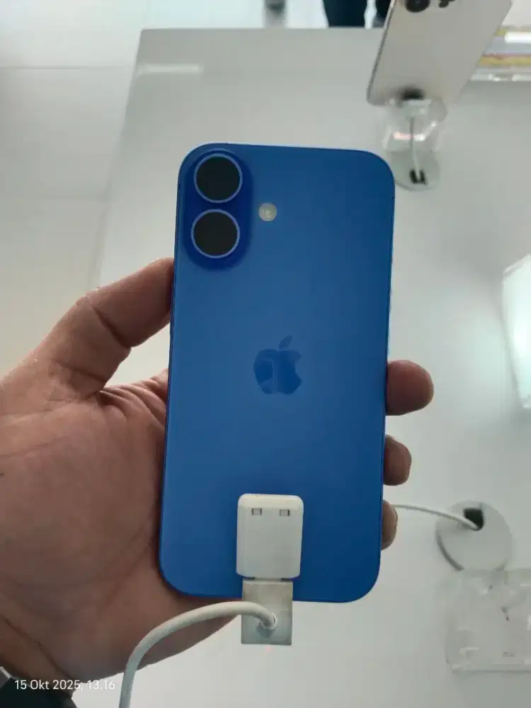iPhone 16 128 GB Resmi, Cicilan murah 0% Tanpa DP, Syarat Cukup KTP