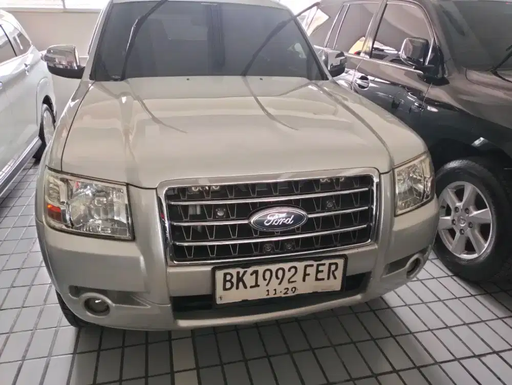FORD  EVEREST 2,5  XLT A/T THN 2007