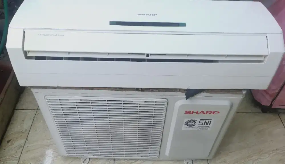 Jual ac sharp 1/2 pk  lowwat 320watt kondisi 95% ori semua