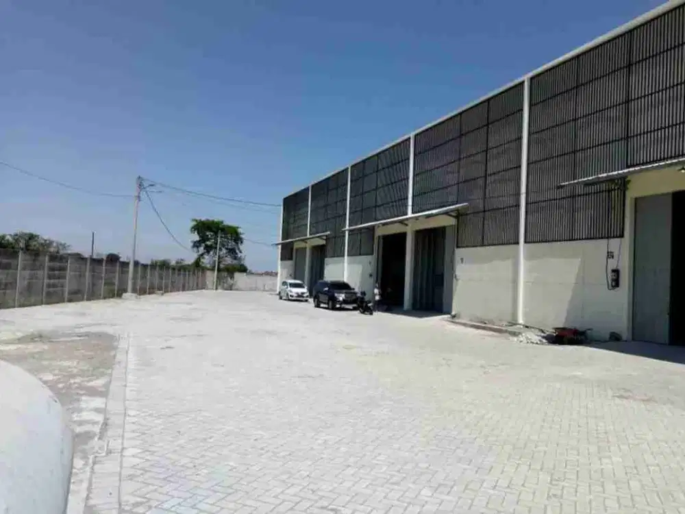 Dijual Rugi 3 unit Gudang Industri Driyorejo