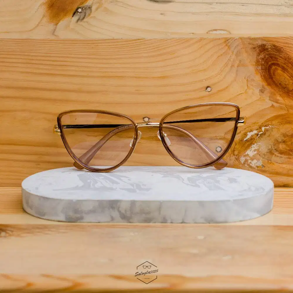 KACAMATA CAT EYE TRENDY TANGKAI PEGAS - INERIE 02