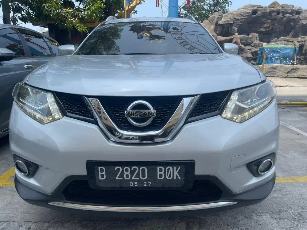 Nissan xtrail 2017 silver