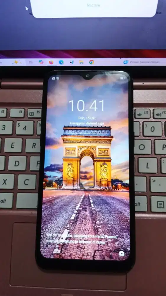 Realme C2 batangan 2/32 minus retak tc brpo helai dak ngaruh
