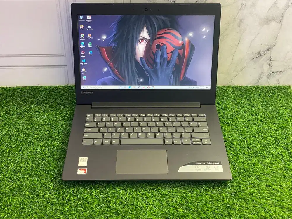 Lenovo 330-14AST