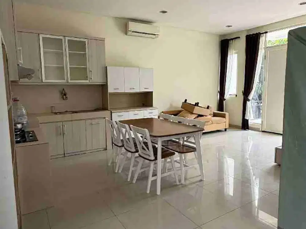 Disewakan rumah rapih siap huni semi furnish di Residence One-Bsd City