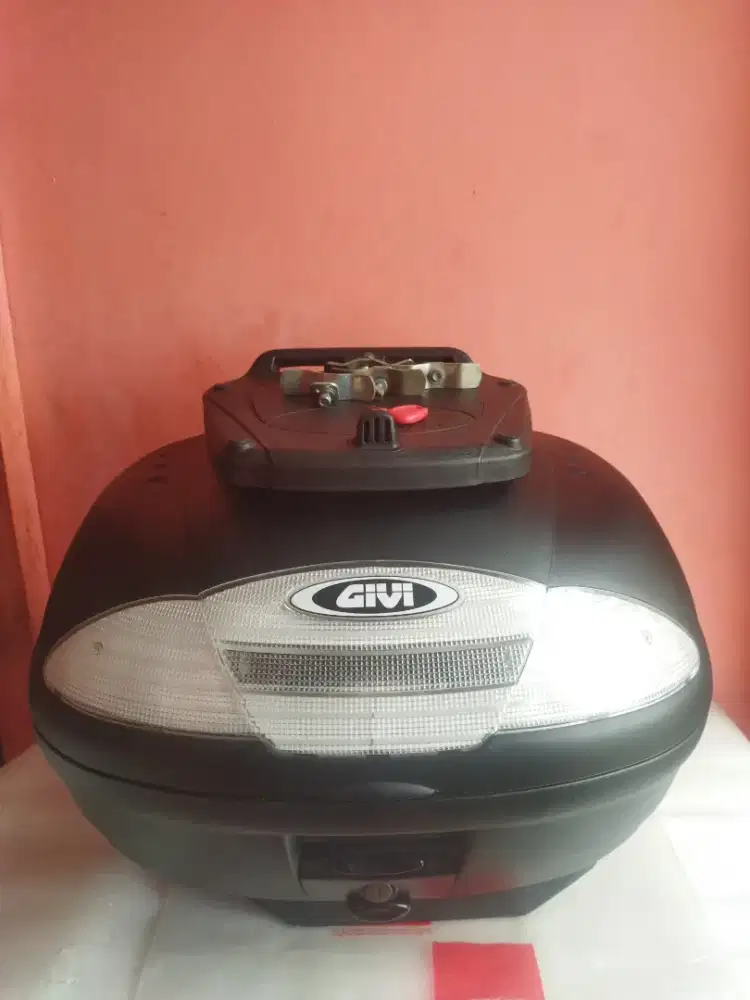 Box motor givi e45