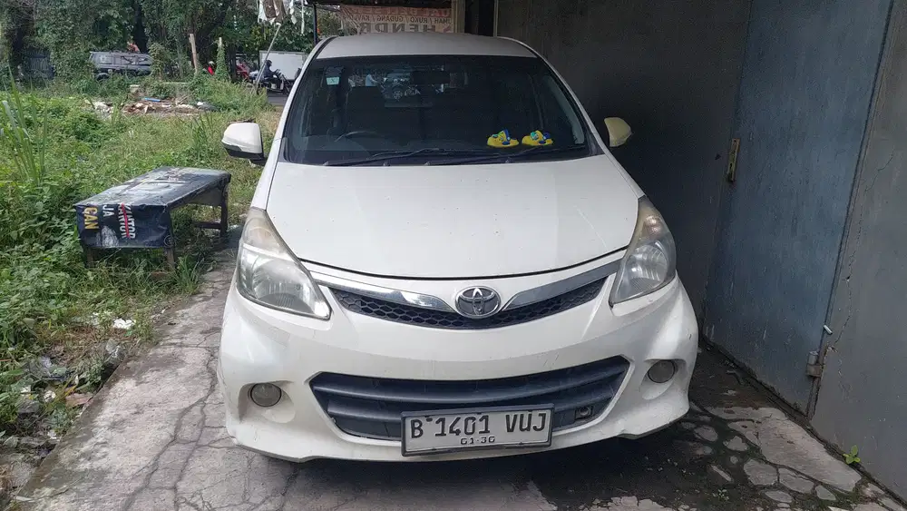 Toyota Avanza 2012 Bensin