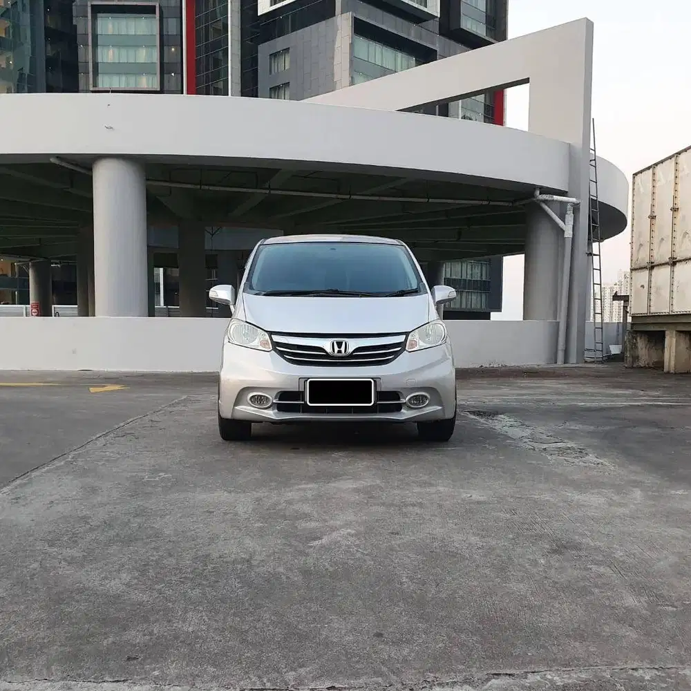‼️DP10 JT‼️ HONDA FREED PSD 1.5 A/T MOBIL TERAWAT & SIAP PAKAI.