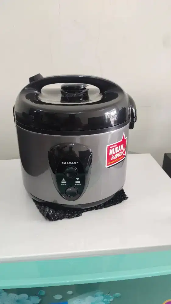 Rice Cooker Sharp