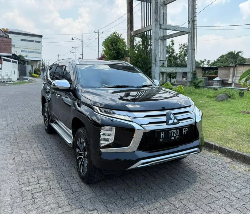 pajero Sport Dakar Solar Matic 2022 LOW KM Full Original !
