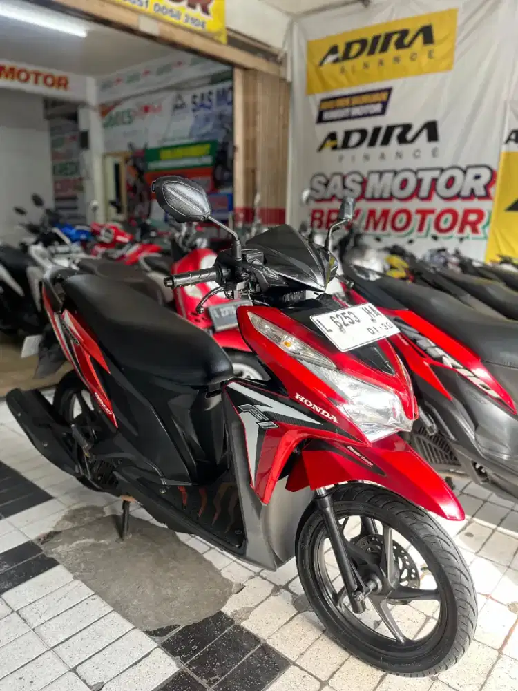 HONDA VARIO 125 2015 SAS MOTOR JL. BARATAJAYA 19 NO 5