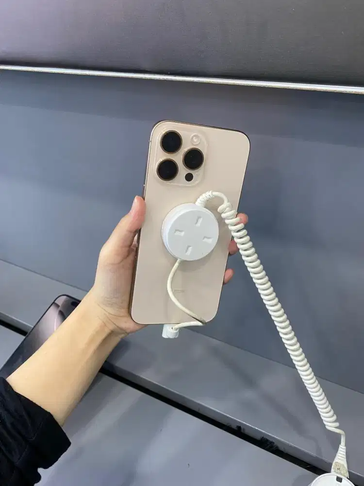 Iphone 16 ProMax Desert 256GB bisa 0%