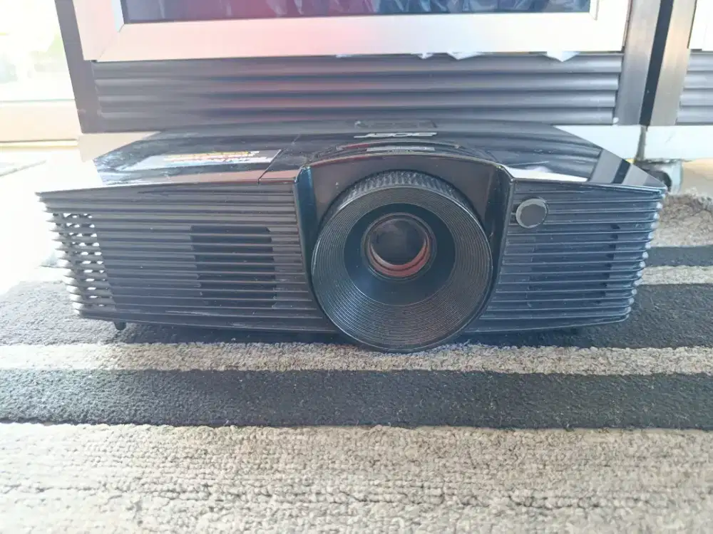 Lcd Proyektor Second ACER X1284PG Normal
