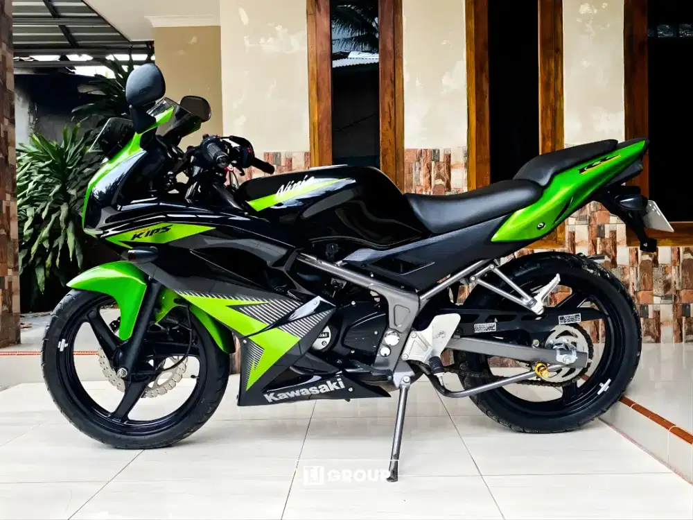 FOR SALE!! KAWASAKI NINJA 150 RR 2014