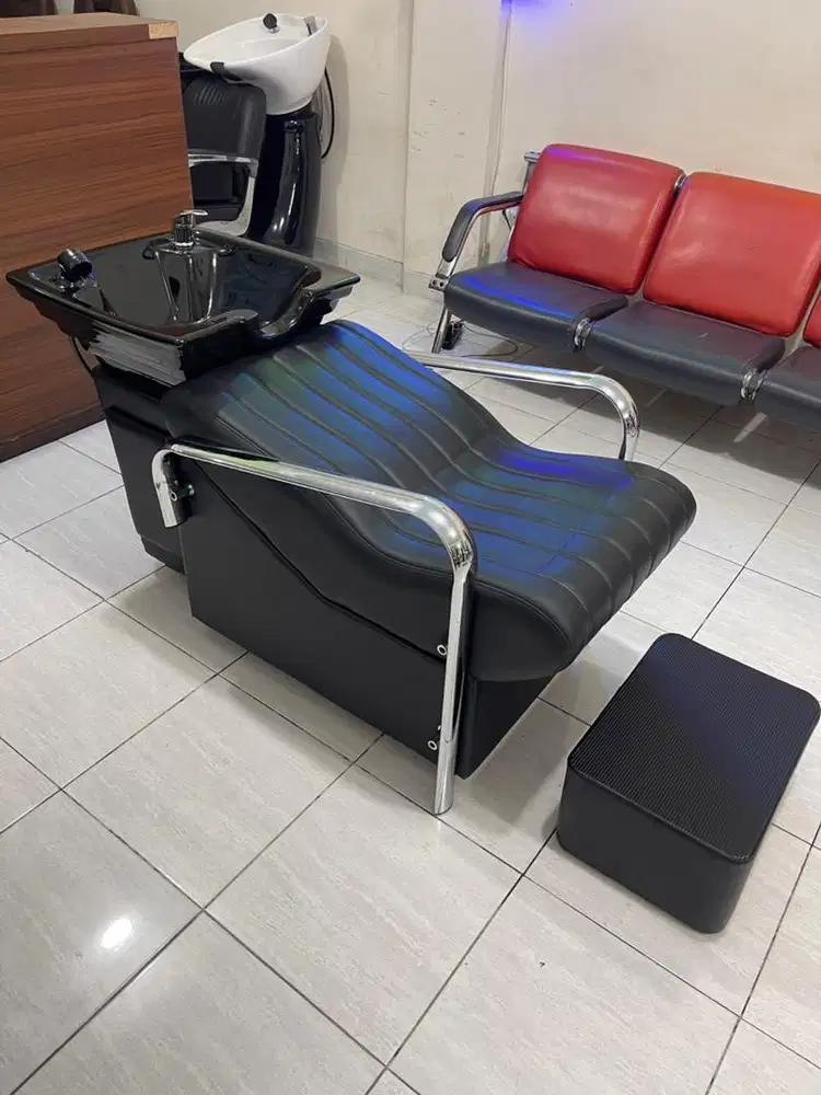 Kursi washbak keramas KERAMIK BARU bukan bekas ANNIS barbershop salon