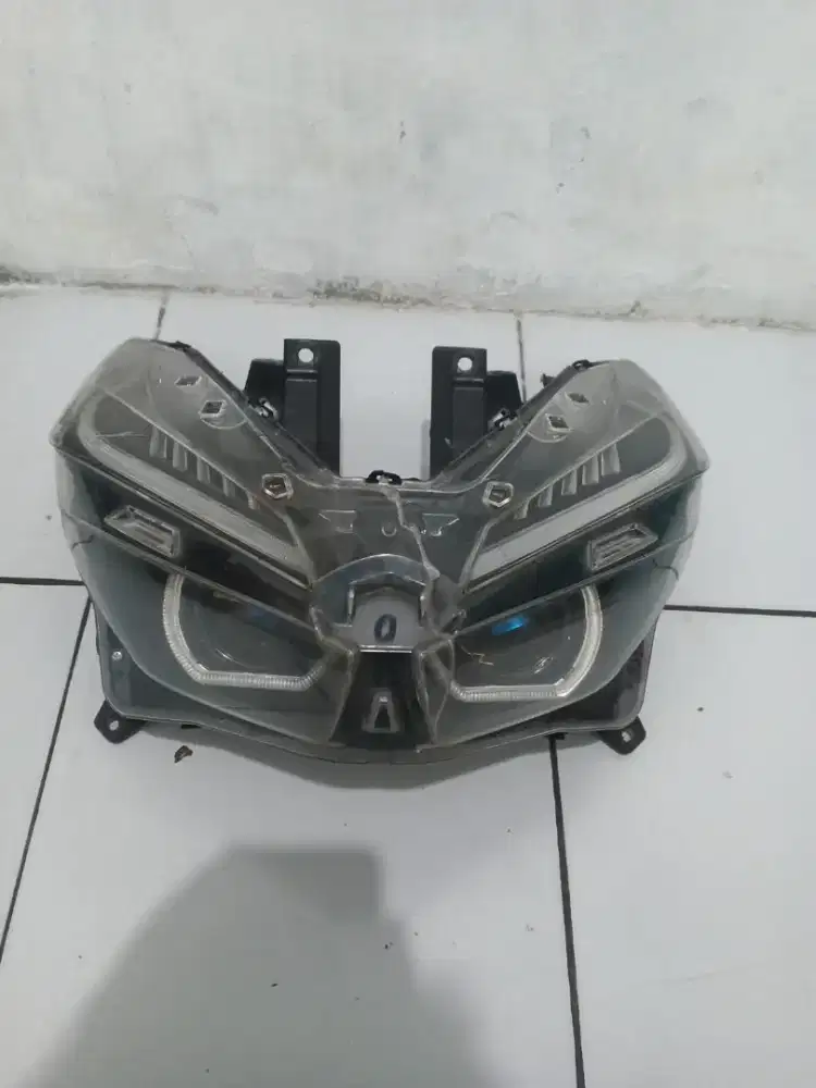 For sale lampu biled aes turbo se 2'5inch
 • breket full besi