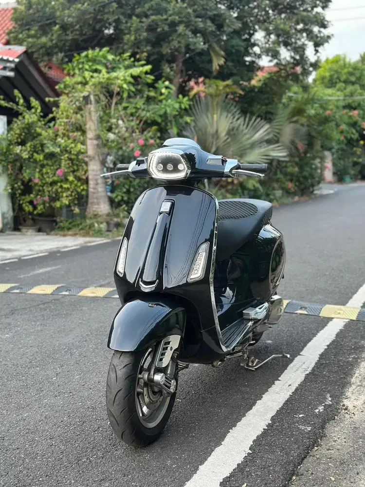 Vespa Sprint 2021