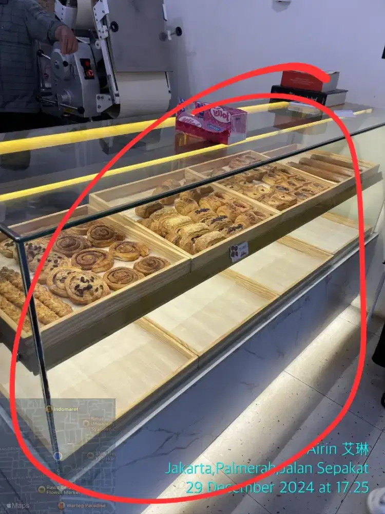 Dijual cepat borongan ex toko bakery kondisi bagus