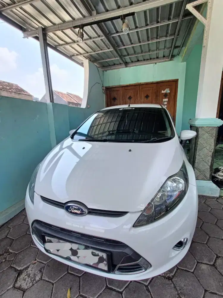 Ford Fiesta Tipe S Tertinggi Istimewa