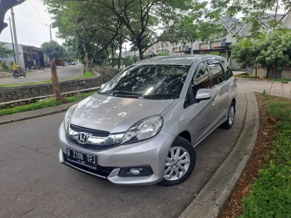 Honda Mobilio 2015