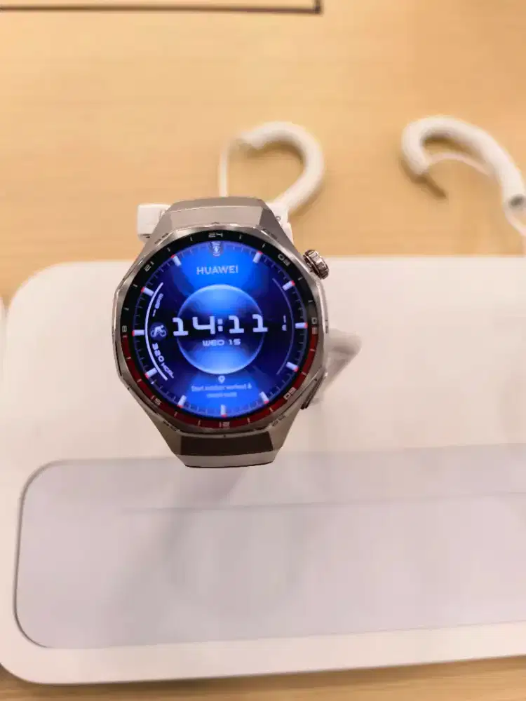 New Huawei GT 6 Pro Titanium Free Headset Bluetooth senilai 1,2 jt