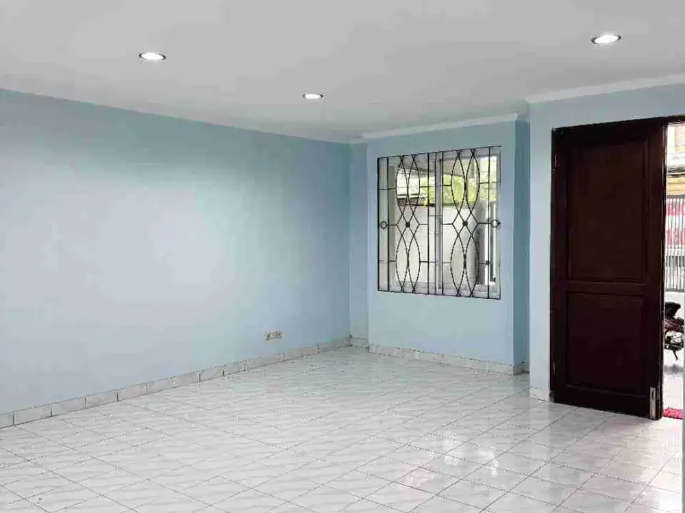 Dijual Rumah Tampak siring, Daan Mogot Baru, Jakarta Barat
