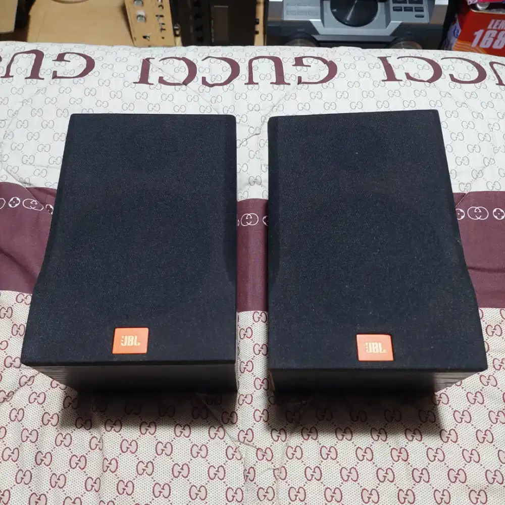 Sepasang speaker JBL full original