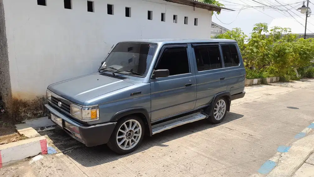 Toyota Kijang 1991 Bensin