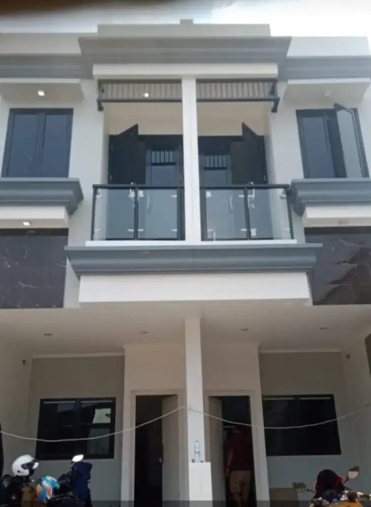 Rumah mewah 2 lantai di jual murah di percetakan negara jakarta