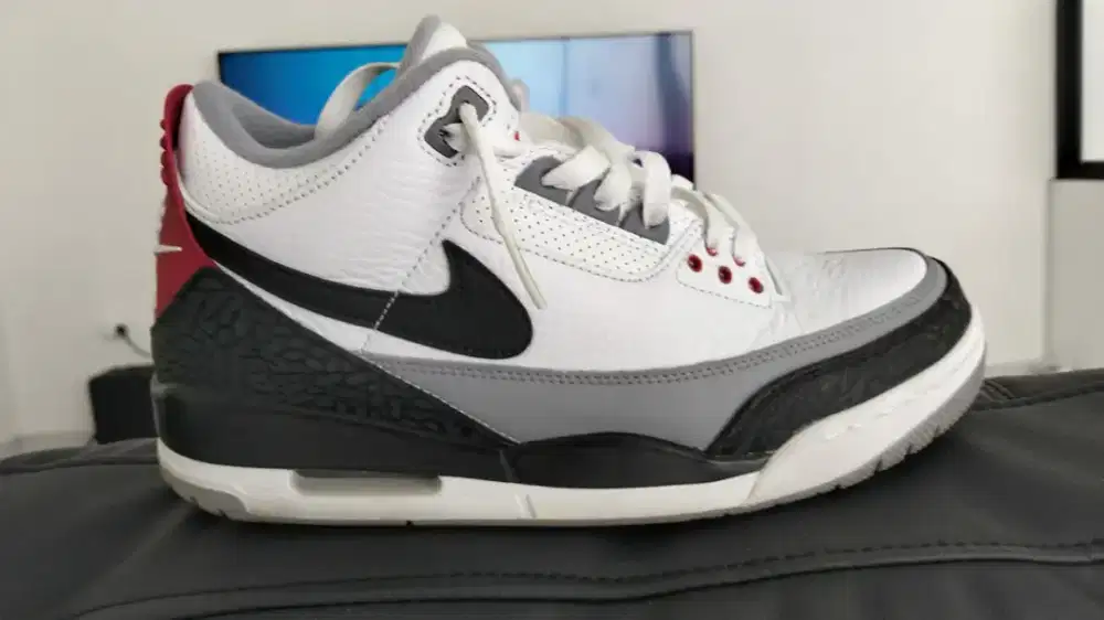 Jordan 3 tinker harfield size 43