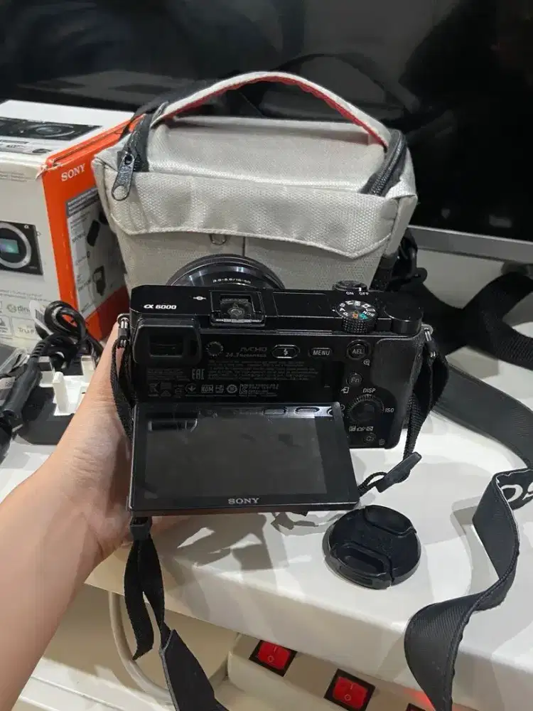 Kamera miroles sony alpha 6000 fullset no minus