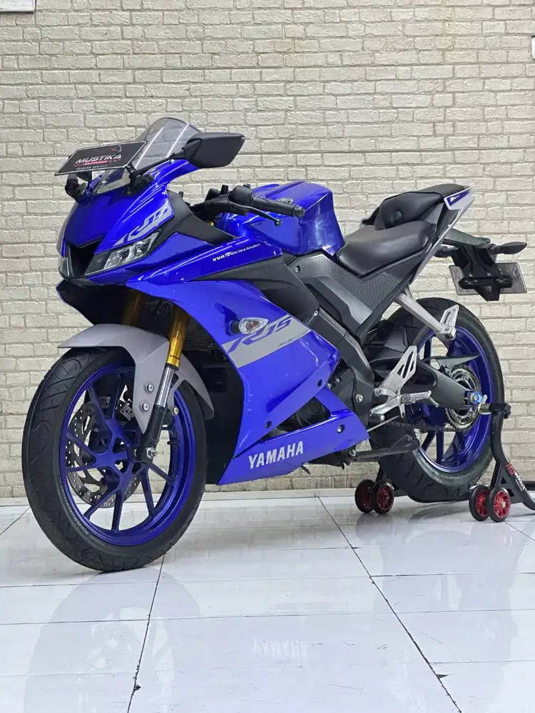 R15 VVA  Blue reca Plat jatim mulus Mustika