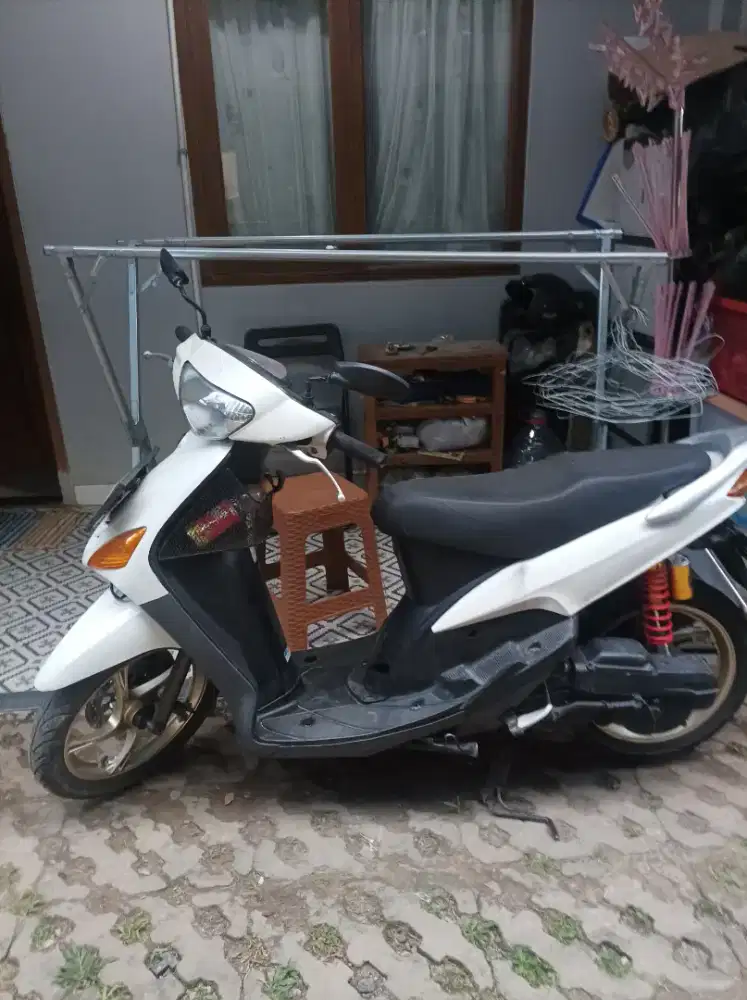 Dijual Cepat Mio 2007 Putih  Cakep