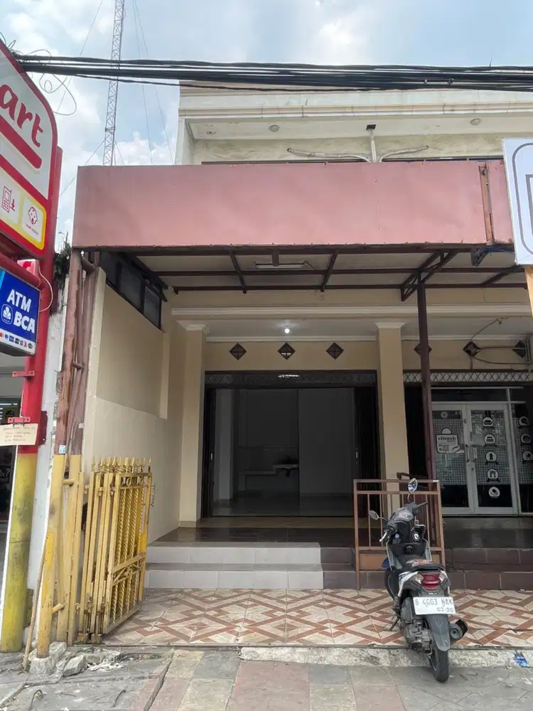 Disewakan Kios di Nusa Loka BSD (Bagian Depan, Hot Area)