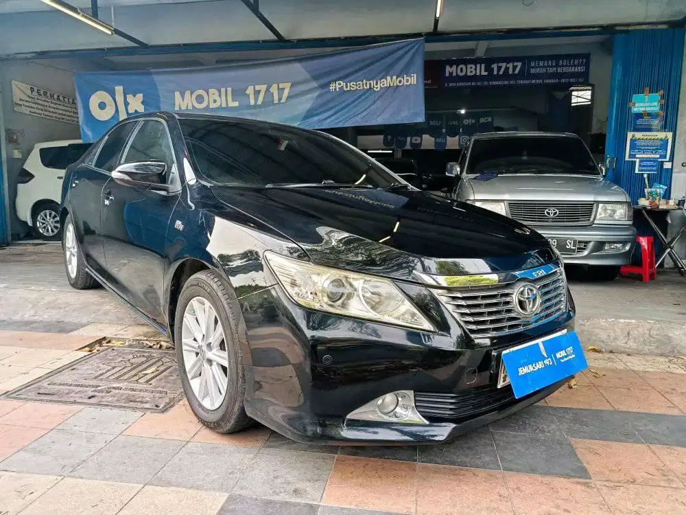 TOYOTA CAMRY G 2.5 AT 2015 HITAM
JL.RAYA JEMURSARI MOBIL 1717