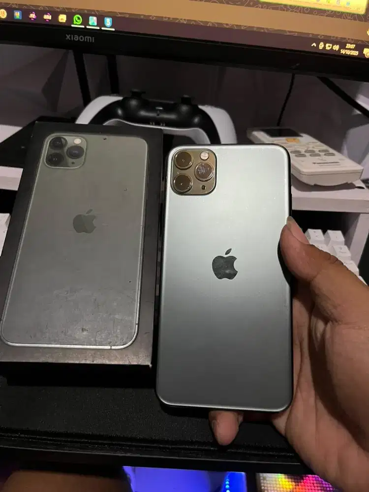 iPhone 11 Pro Max 256gb sim on